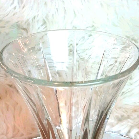 Lenox Vintage Crystal SWIRL VASE 9H 5W/Top 16 R - Picture 7 of 8